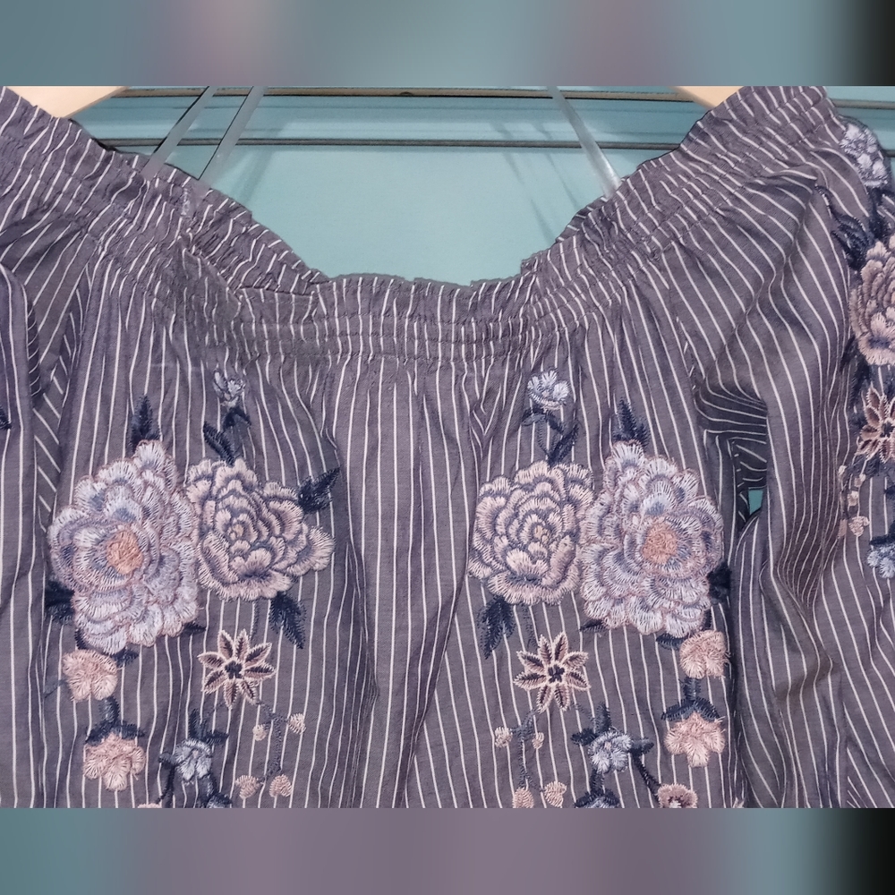 American Eagle Outfitter Blouse - image 3